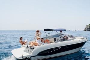 Veloce ed Elegante… Barca Speciale