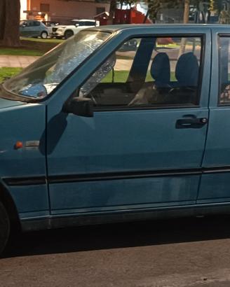 auto d'epoca con pochi km