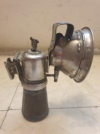 Fanale a carburo per motocicletta 