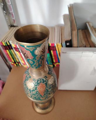 vaso in ottone