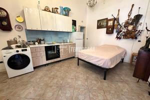 Appartamento a Napoli Via ASCANIO 1 locali