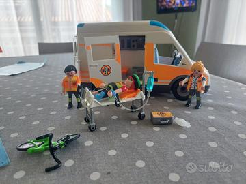 Playmobil "Ambulanza"