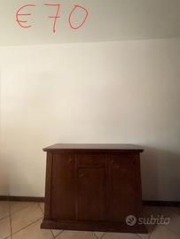 Mobile 3 ante e 1 cassetto