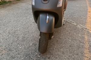Piaggio Vespa 300 GTS - 2016