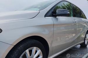 Ricambi Mercedes classe b 2015 2,0 D 651901