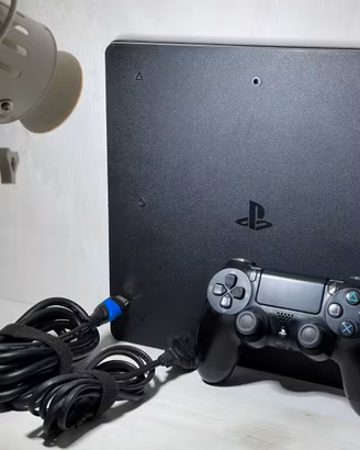 PS4 Slim 500GB Console + Controller Funzionante