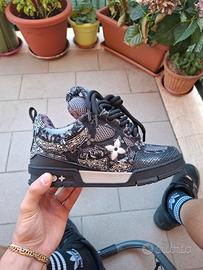 Louis Vuitton skate swarovski
