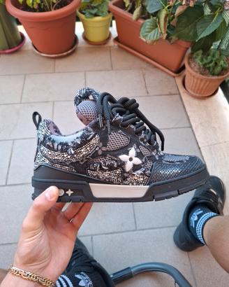 Louis Vuitton skate swarovski