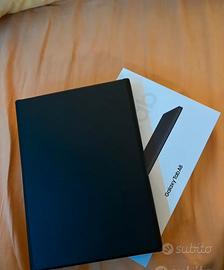 samsung Galaxy Tab A8 +custodia e tastiera 