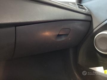 Cassetto portaoggetti RENAULT MEGANE del 2011