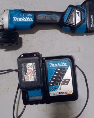 makita smerigliatrice angolare 18v