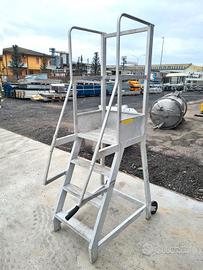 2 scale a castello fisse usate