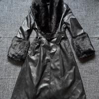 Trench con collo ecopelliccia Aniye By