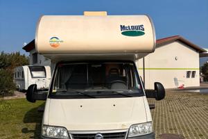 Camper mansardato MC LOUIS 560VV