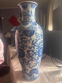 Splendido vaso orientale in porecellana