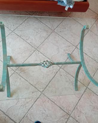 Tavolo in ferro battuto