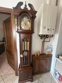 Orologio con meccanismo di suono