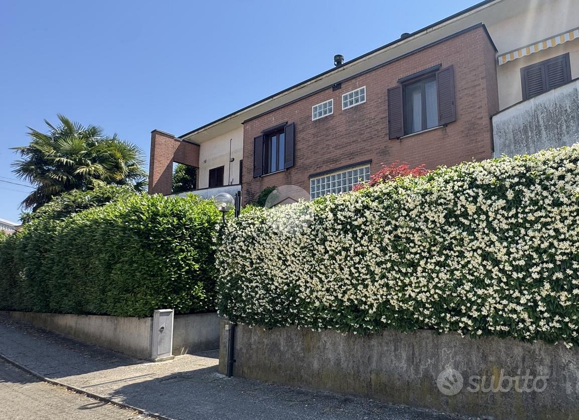 4 LOCALI A CESANO MADERNO - Vista 3