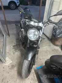 Honda hornet 600