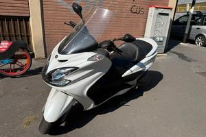 Yamaha Majesty 400
