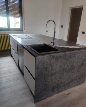 Cucina MobilTuri con penisola + elettrodomestici