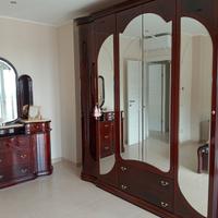 Camera da letto completa in mogano