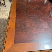 Tavolo stile classico