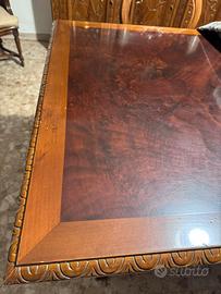 Tavolo stile classico