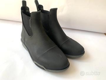 Stivali da equitazione in gomma Fuganza, n. 31.