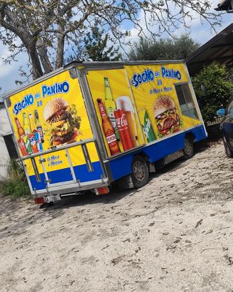 autonegozio paninoteca ambulante 