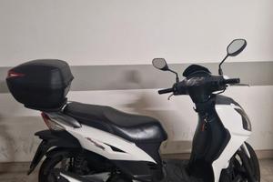 Scooter 125 Sym