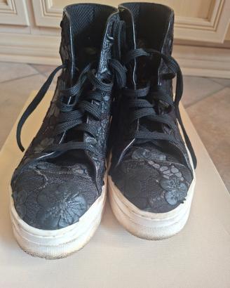 Scarpe sneakers alte nere con fiori n 37