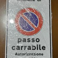 Cartello in Alluminio Passo Carrabile