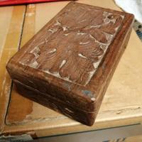 scatola portaoggetti antica 