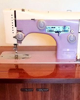 Macchina per Cucire NECCHI  204 anni 60