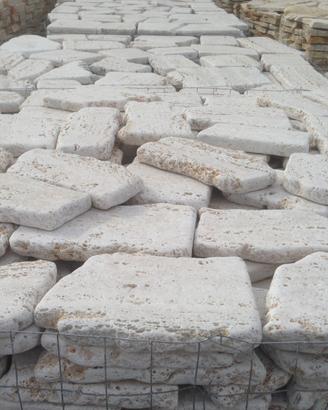 Cocciame Travertino Romano da Pavimento