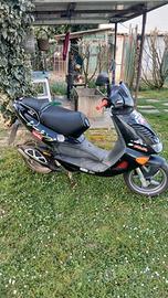 scooter aprilia 50