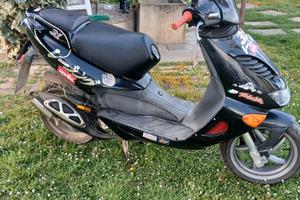scooter aprilia 50