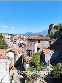 ABITAZIONE NEL BORGO ANTICO MEDIOEVALE