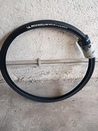 Copertoncino Michelin WIld Run'R 29x140, NUOVO.