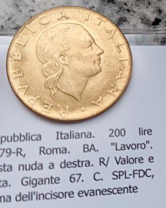 Rara variante 200 lire testa pelata nuda a destra