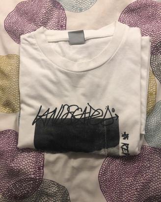 maglietta bianca con stampa nera bershka