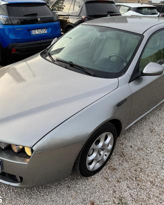 ALFA ROMEO - 159 SportWagon - 1.9 JTS 16V Distinct