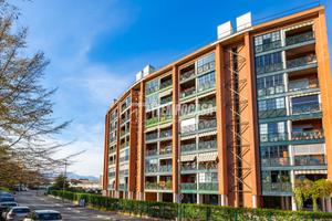 QUADRILOCALE DOPPIO SERVIZIO TERMO-AUTONOMO CON BO