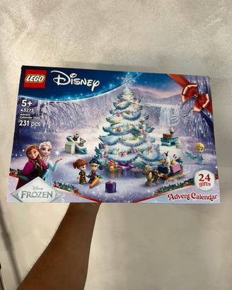 LEGO Disney 43273 - Calendario dell'Avvento Frozen