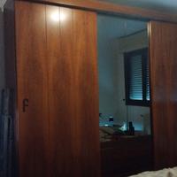 armadio in legno noce nazionale anni 80