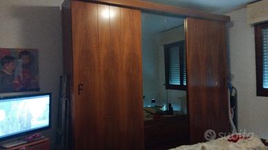 armadio in legno noce nazionale anni 80