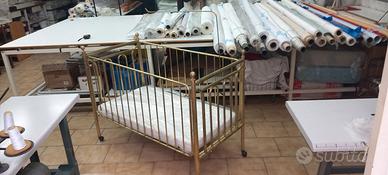 culla in ottone antica