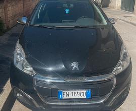 Peugeot 208 1.2cc 82cv. Benz/gpl casa madre