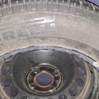 165/70 R14 ruota Punto completa di gomma e cerchio